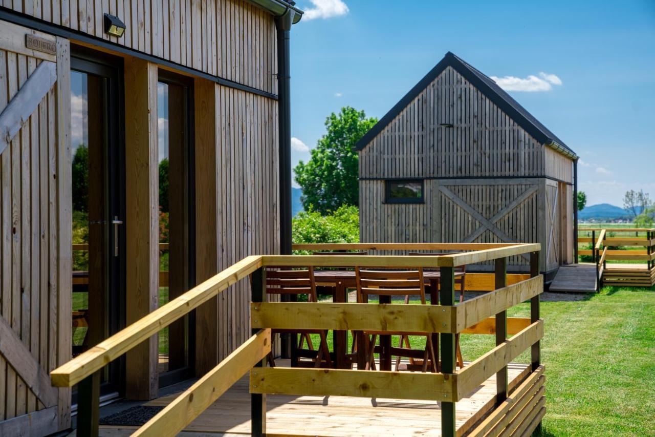 Horse Glamping Park Hotell Cirkovce Exteriör bild