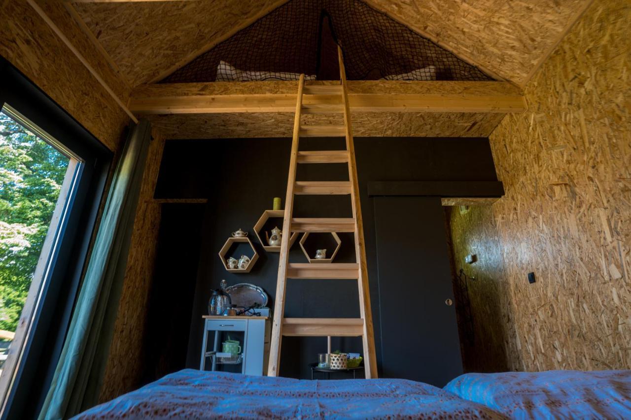 Horse Glamping Park Hotell Cirkovce Exteriör bild
